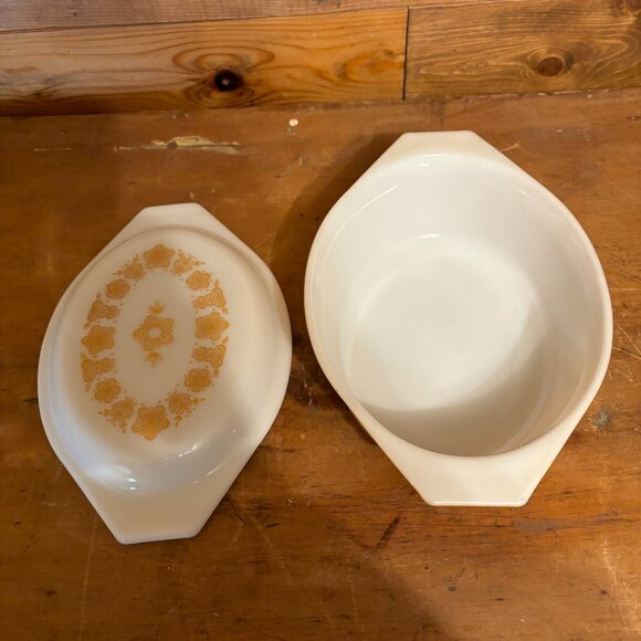 Pyrex Golden Butterfly - Picture 3 of 6